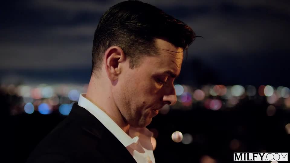 Phoenix Marie Bbc Craving Mob Wife Phoenix Gets What She Wants Milf Interracial Bigass Riding Bbc Doggy Hardcore Pounding Black Monster Bigdick Horny18 103 - ASMR Porn Video & Massage XXX | Fullthot