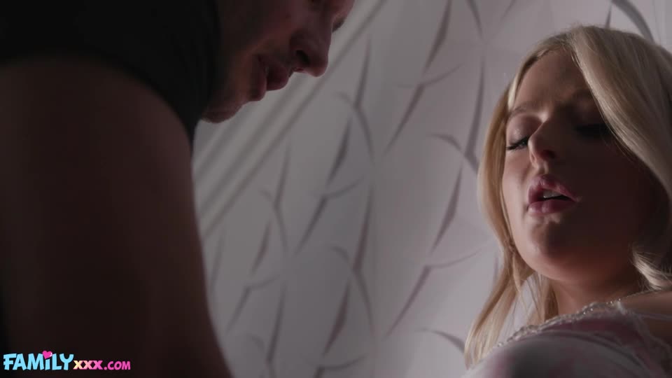 Bubbly Jill Taylor Has Her First Anal Holiday Creampie Treat Anal Bigtits Creampie Blonde Roleplay Stepsi - ASMR Porn Video & Massage XXX | Fullthot