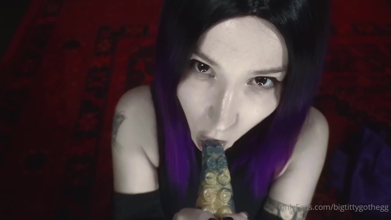 bigtittygothegg - Raven Cosplay - ASMR Porn Video & Massage XXX | Fullthot