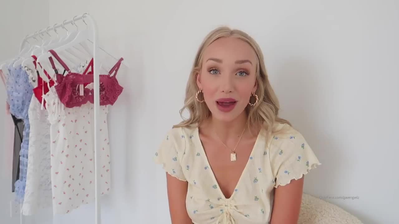 GwenGwiz - NSFW Try On 1 - ASMR Porn Video & Massage XXX | Fullthot