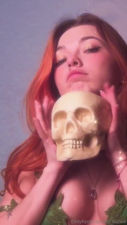 Its_Bunnii - Poison ivy Preview - ASMR Porn Video & Massage XXX | Fullthot