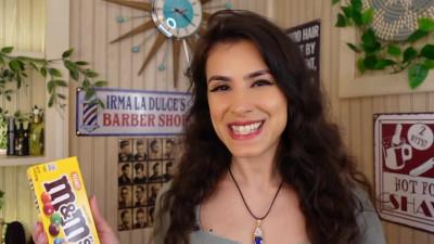 Irma La Dulce ASMR - Jerkin Blackout Barber Confession