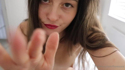 Florescent - 27 January 2025 - GF Massages Herself With Oil & Grinds On You [POOTIE]