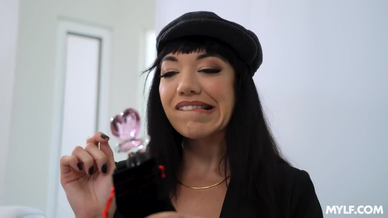 Little Puck - 31 January 2025 - Freya Von Doom - Sexy Photoshoot Turns Into Lesbian Awakening - ASMR Porn Video & Massage XXX | Fullthot