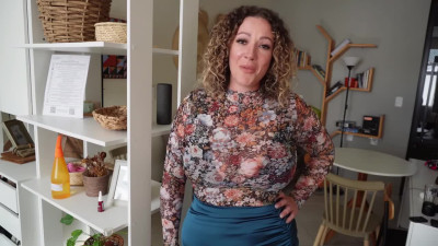 SashaCurves - One Last Hurrah: Impregnating Mom