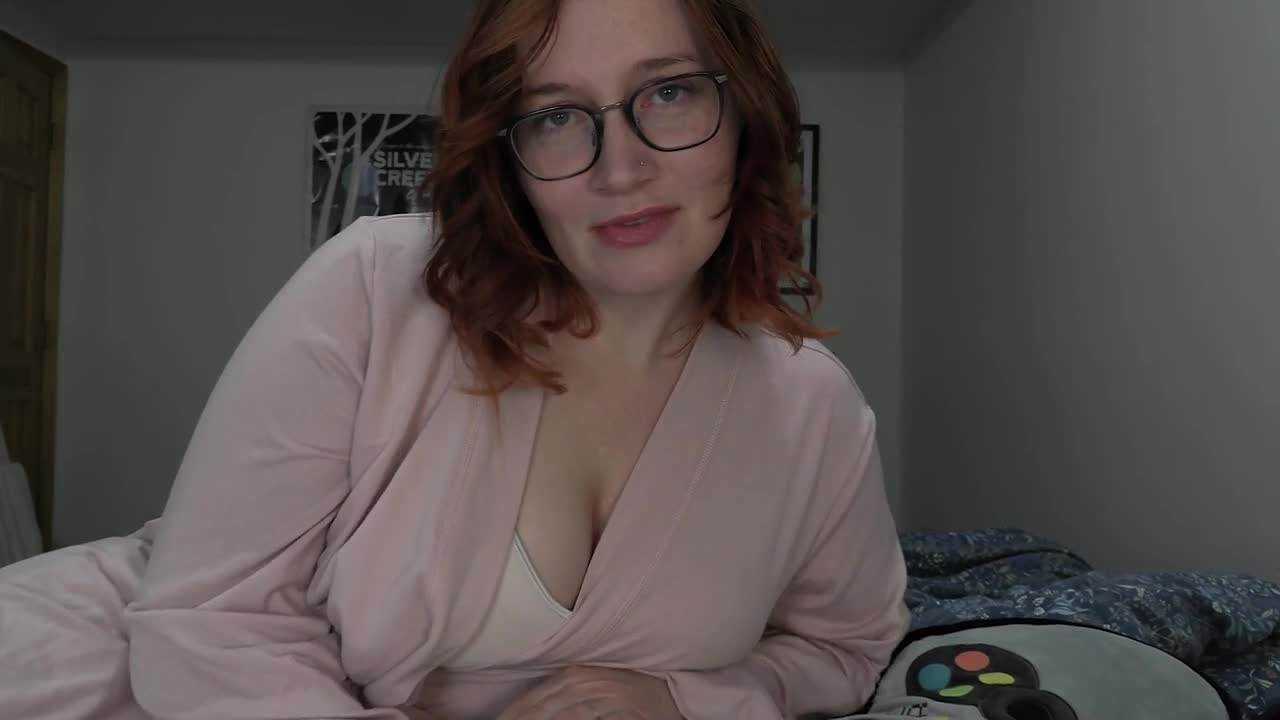 Bettie Bondage - Mom Makes You Feel All Better HD - ASMR Porn Video & Massage XXX | Fullthot