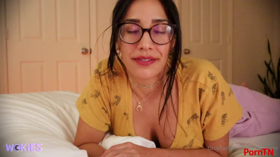 Wokies ASMR - Girlfriend helps you fall asleep