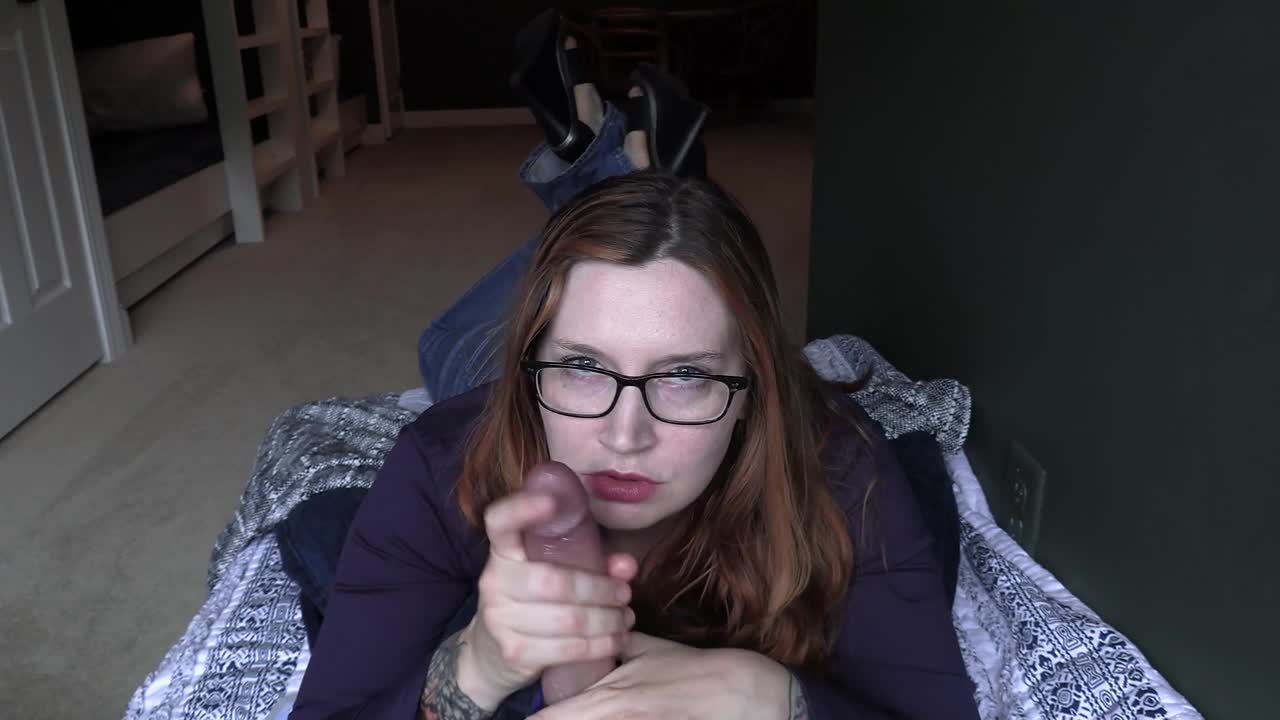 Bettie Bondage - Mommy's Mean Handjobs 4K - ASMR Porn Video & Massage XXX | Fullthot