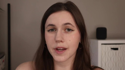 Madisynwood – Your Dumb Secretary