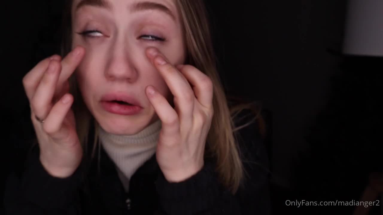 Madi Anger - See me nude, bent over so you can get a great view of my ass while I touch myself - 31 January 2021 - ASMR Porn Video & Massage XXX | Fullthot