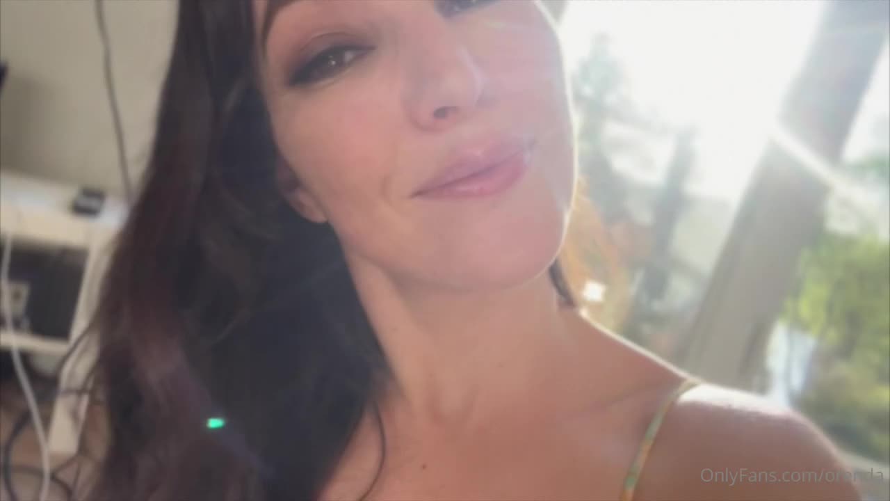 Orenda ASMR JOI - Girlfriend welcomes you home JOI