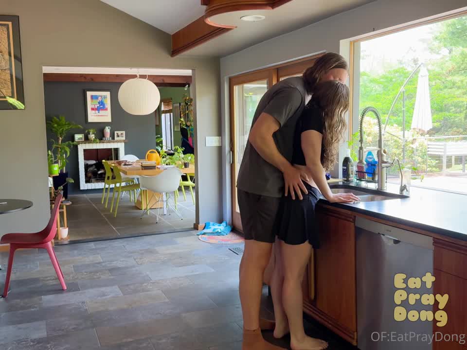 Eat Pray Dong EPDTravels - Sextape