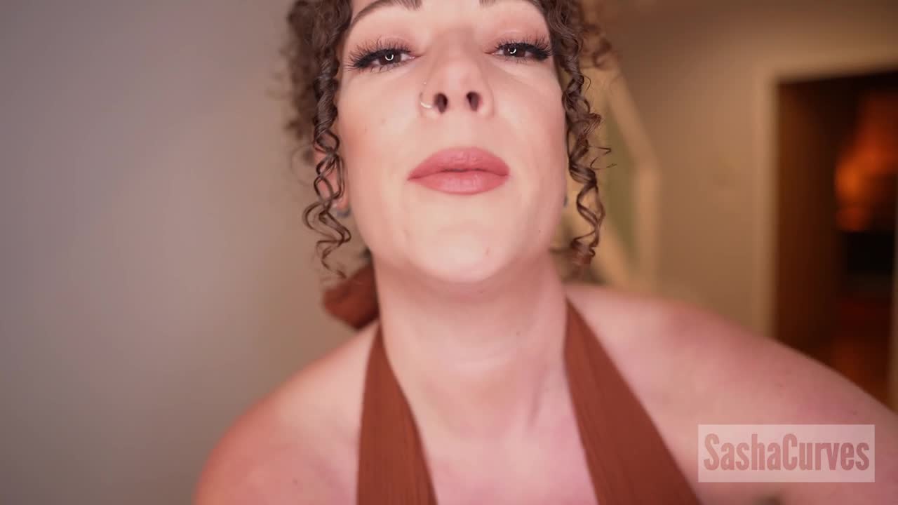 [4K] SashaCurves - Mom & Son Playing Games