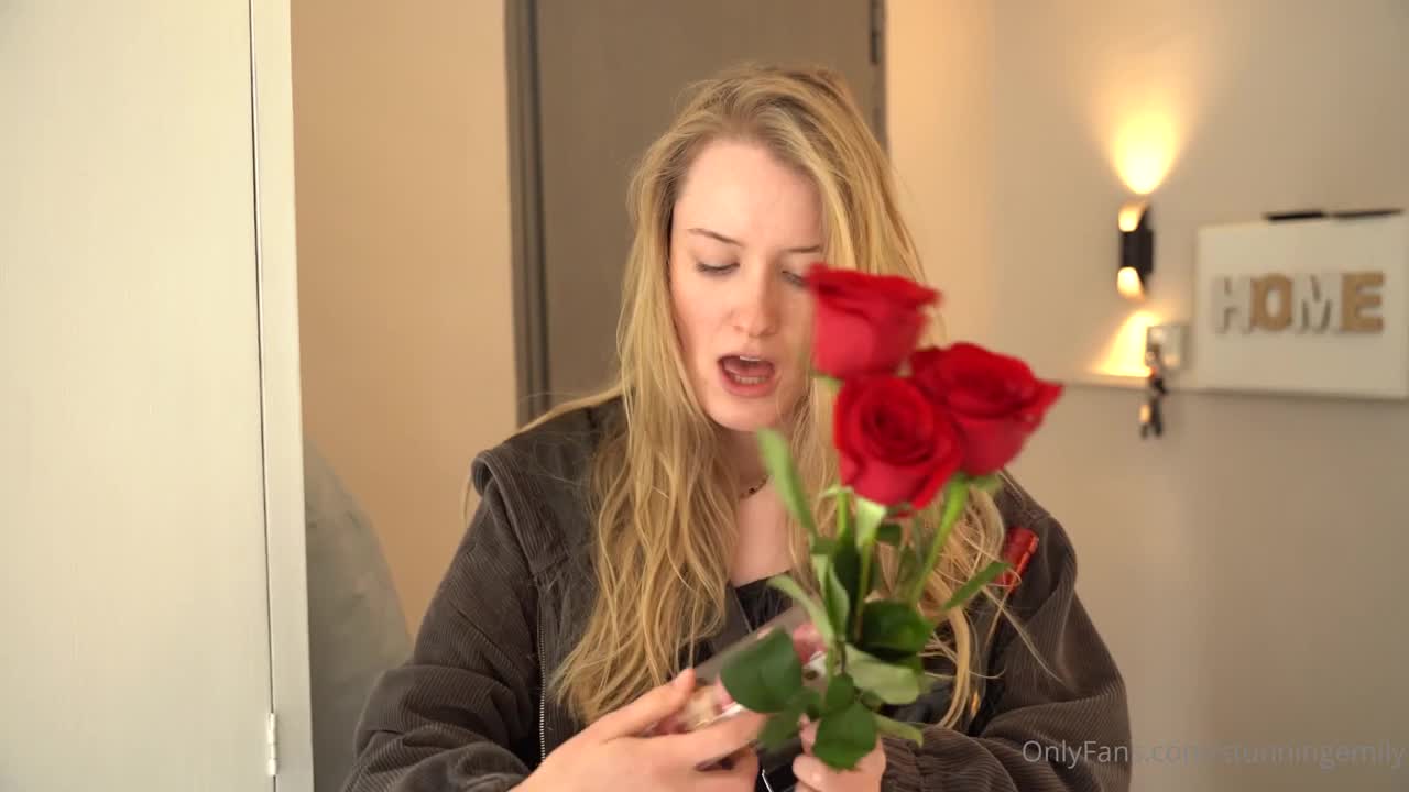 Emily ASMR - Flirty nude valentine's gift