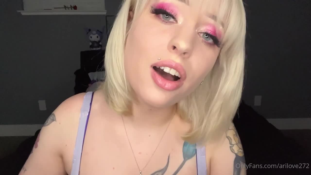 Arilove ASMR - I Miss You Kisses and Mouth Sounds ASMR