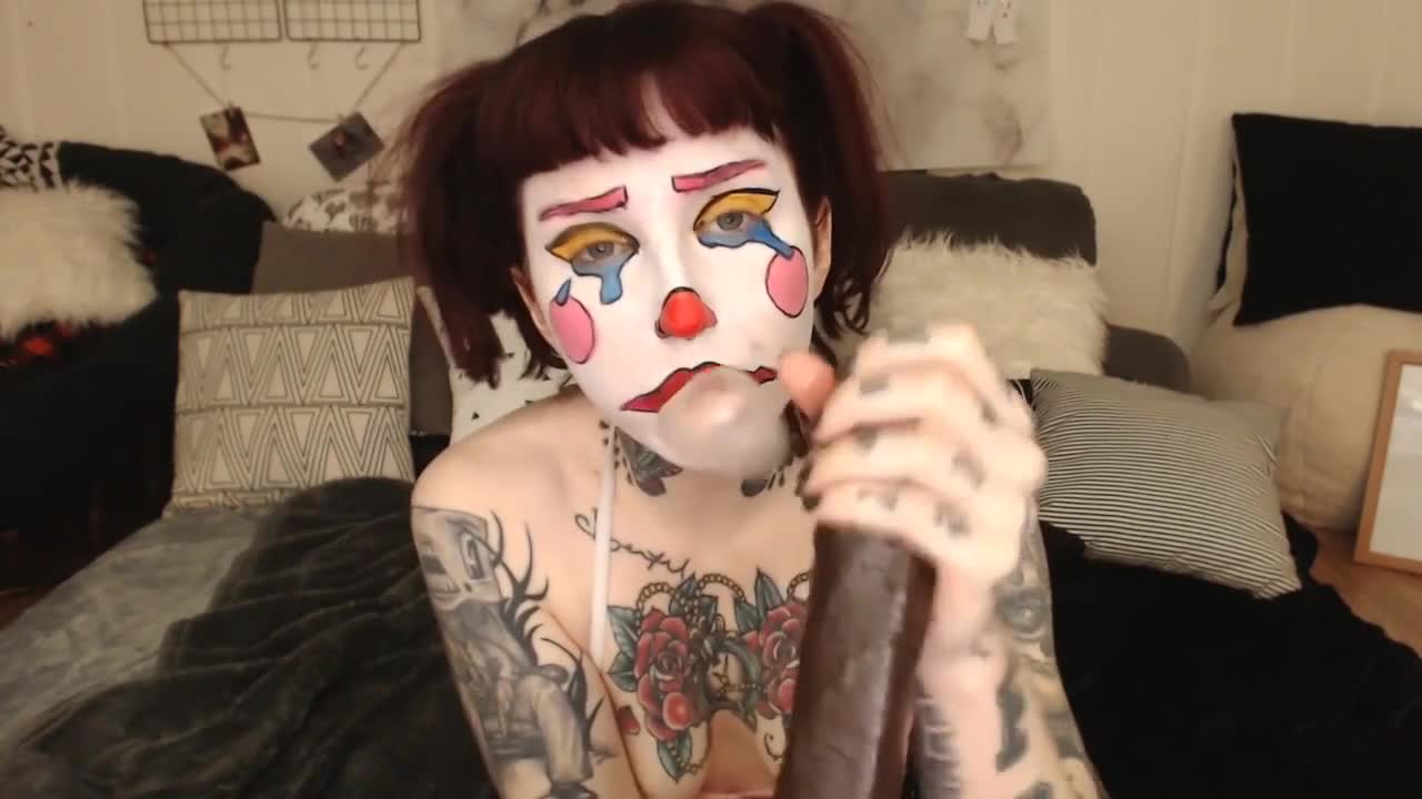 Slutty_Spice – Ahegao Bubblegum Clown Squirting
