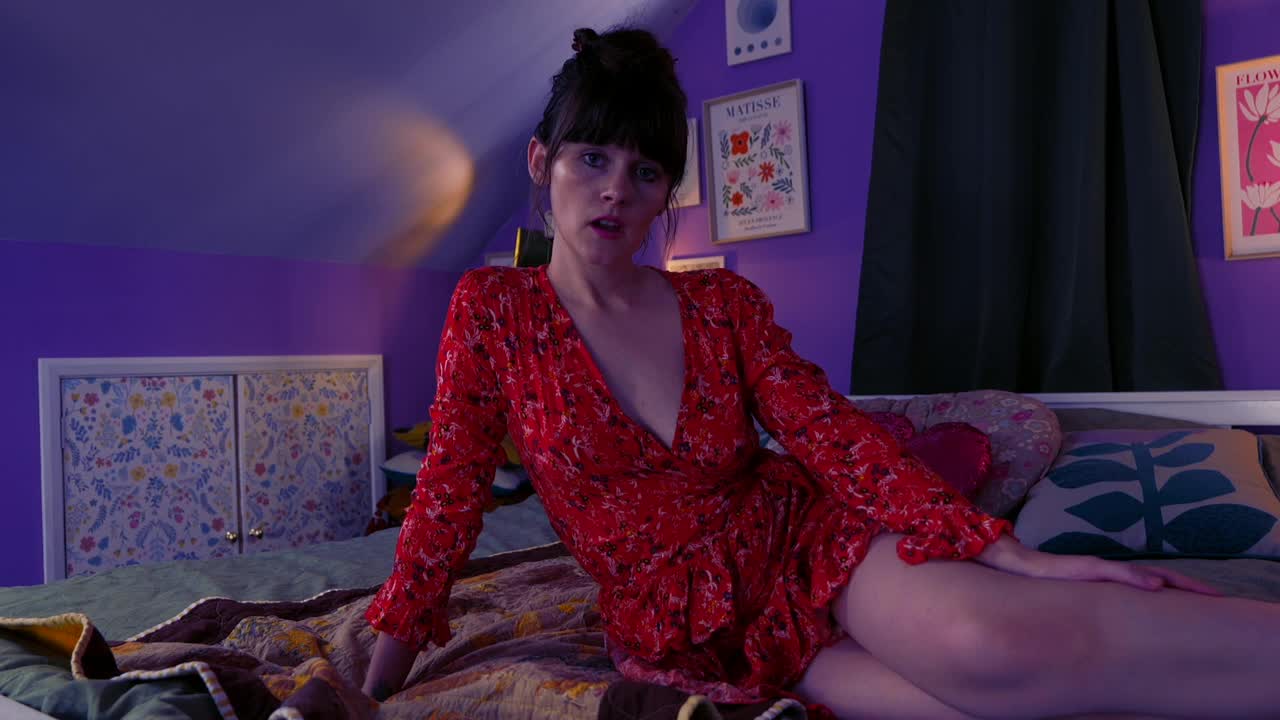 Sydney Harwin - The Stranger In Mommy's Bed