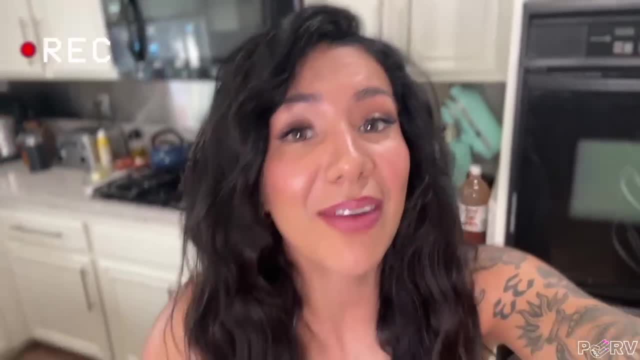 Sloane Sabbath – taboo: can't resist