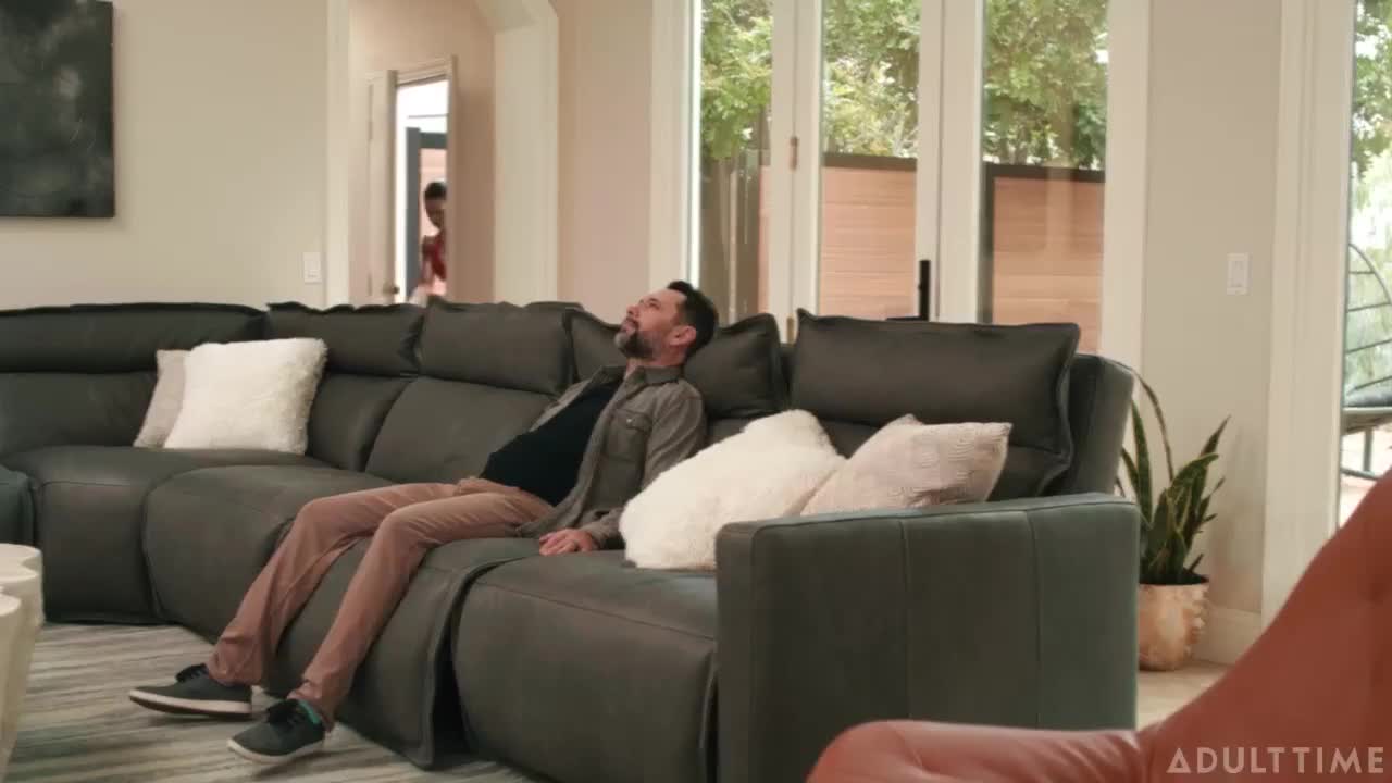 Dana Vespoli - V Card Stepmom Scam