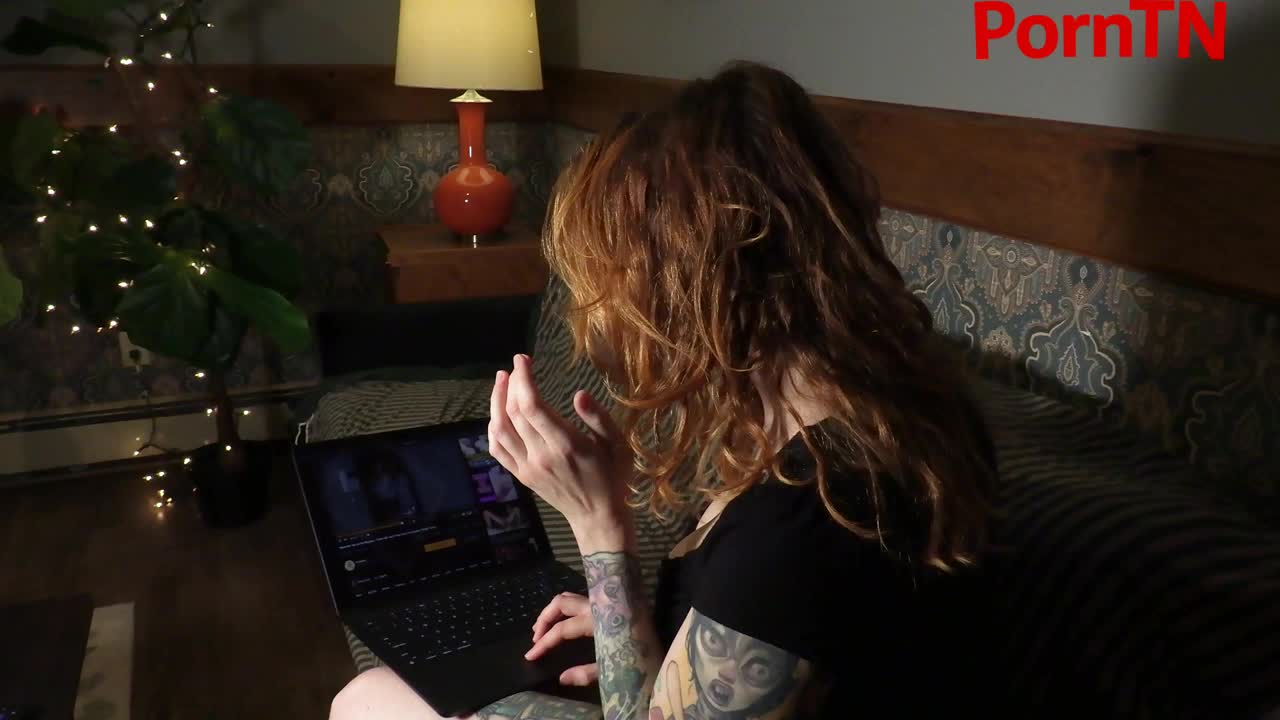 Bettie Bondage - Futa Porn Transforms Stepmom