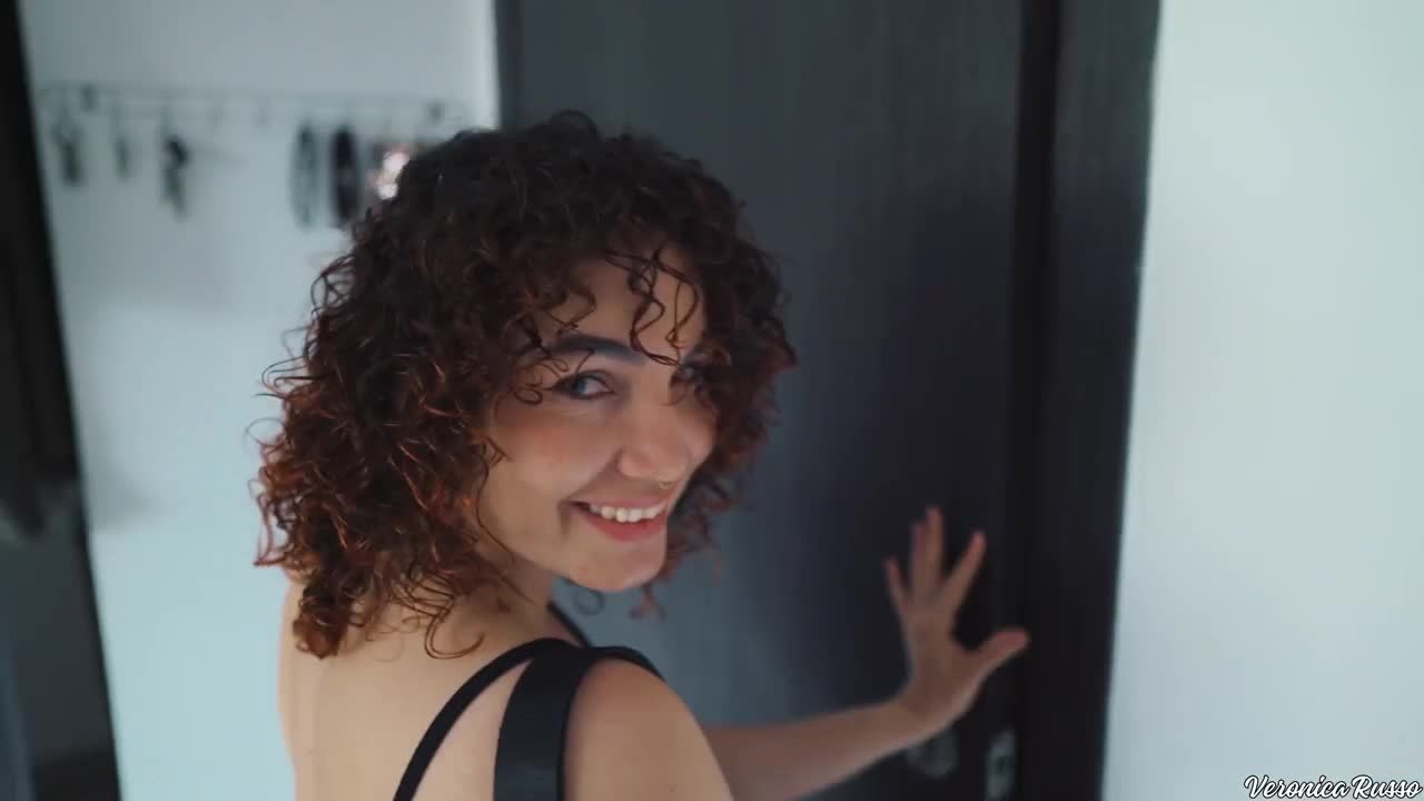 VeronicaRusso – A Family Affair