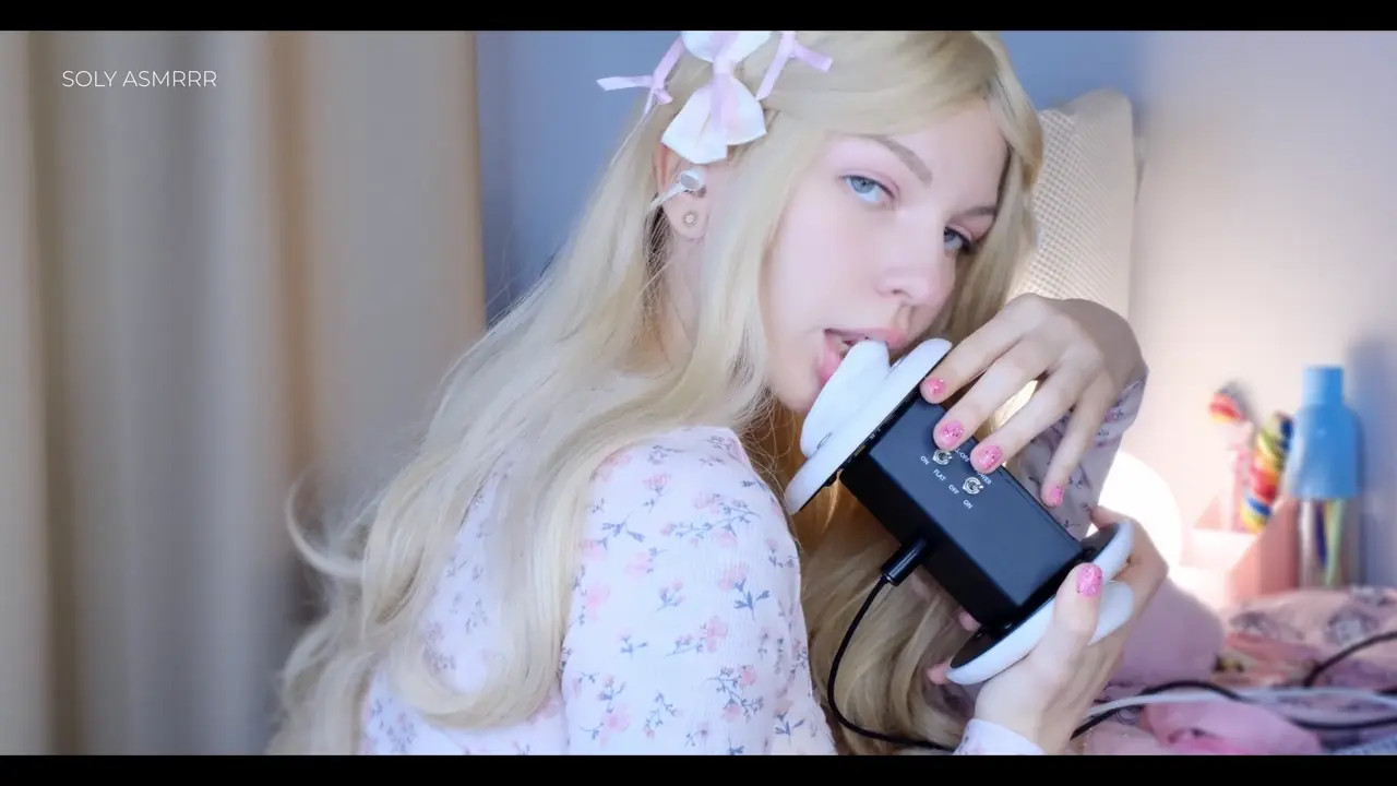 Provoking poses and a sweet gluey handjob - ASMR Porn Video & Massage XXX | Fullthot