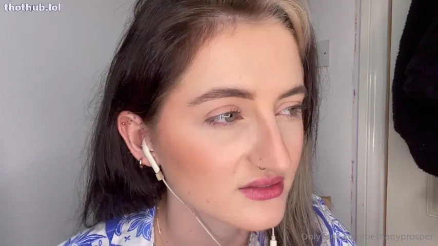 Kissing with a British coworker to pass the time - ASMR Porn Video & Massage XXX | Fullthot