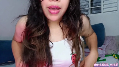 Soft-spoken JOI in Spanish with dildo sucking