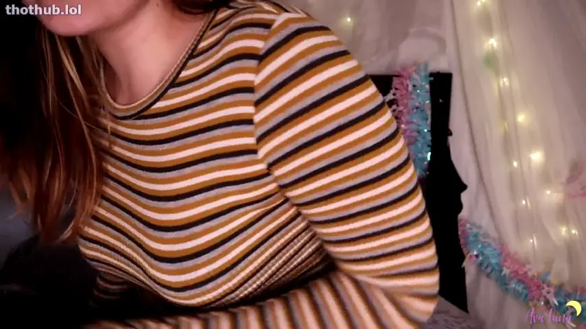 A shy girl invites you to her room to have sex - ASMR Porn Video & Massage XXX | Fullthot