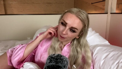 Unloading morning cum for your horny girlfriend