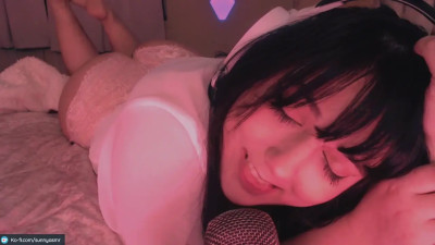 Spending some cozy time with a Spanish girl