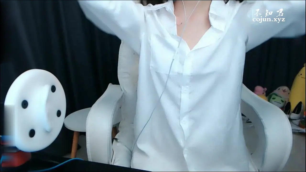 Half hour ASMR porn stream with aroused whispering - ASMR Porn Video & Massage XXX | Fullthot