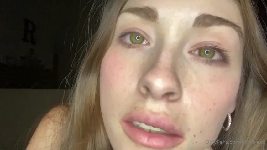 Kissing, licking fingers and pussy fingering - ASMR Porn Video & Massage XXX | Fullthot