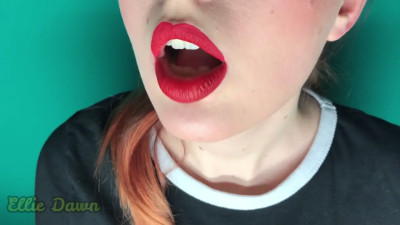 Soothing blowjob ends with cum on the face