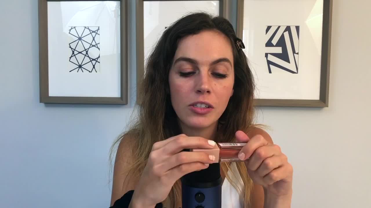 Miss Bell ASMR - Kisses and mouth sounds - 24 May 2021