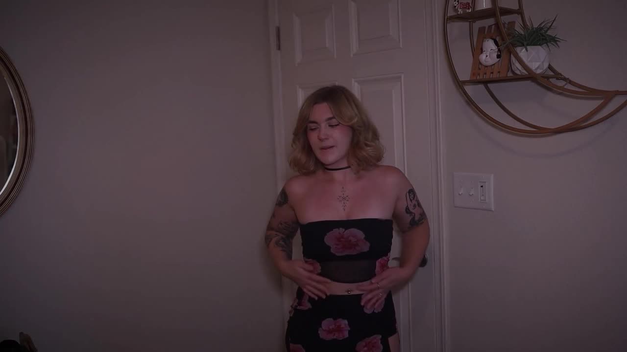 Jaybbgirl - POV Getting A Blowjob From A Hot Stranger