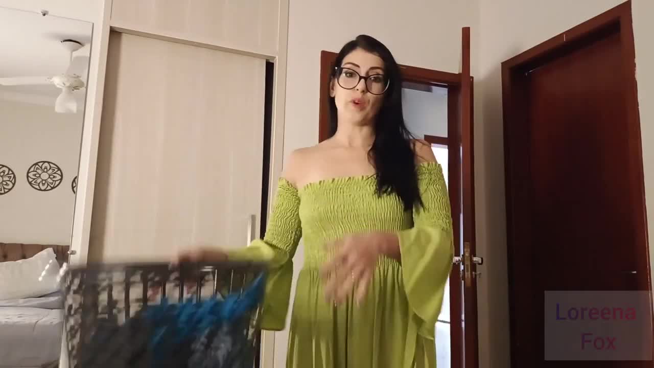 Loreena Fox – Stealing Stepmom's Panties