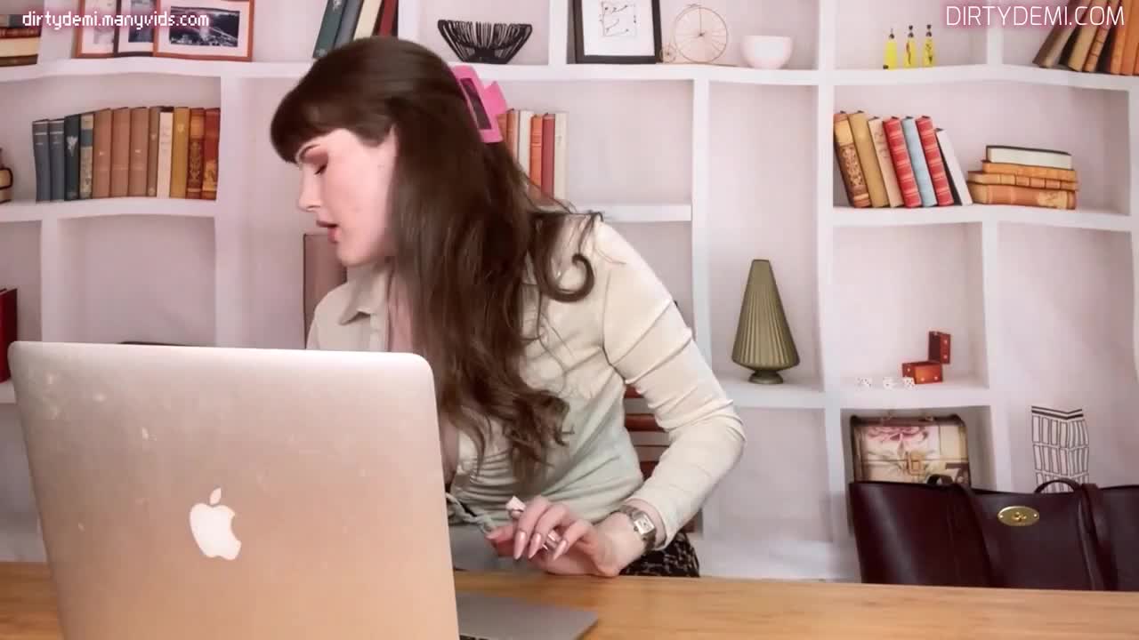Dirty Demi – Bitch Boss Wants to Be Your Submissive Good Girl