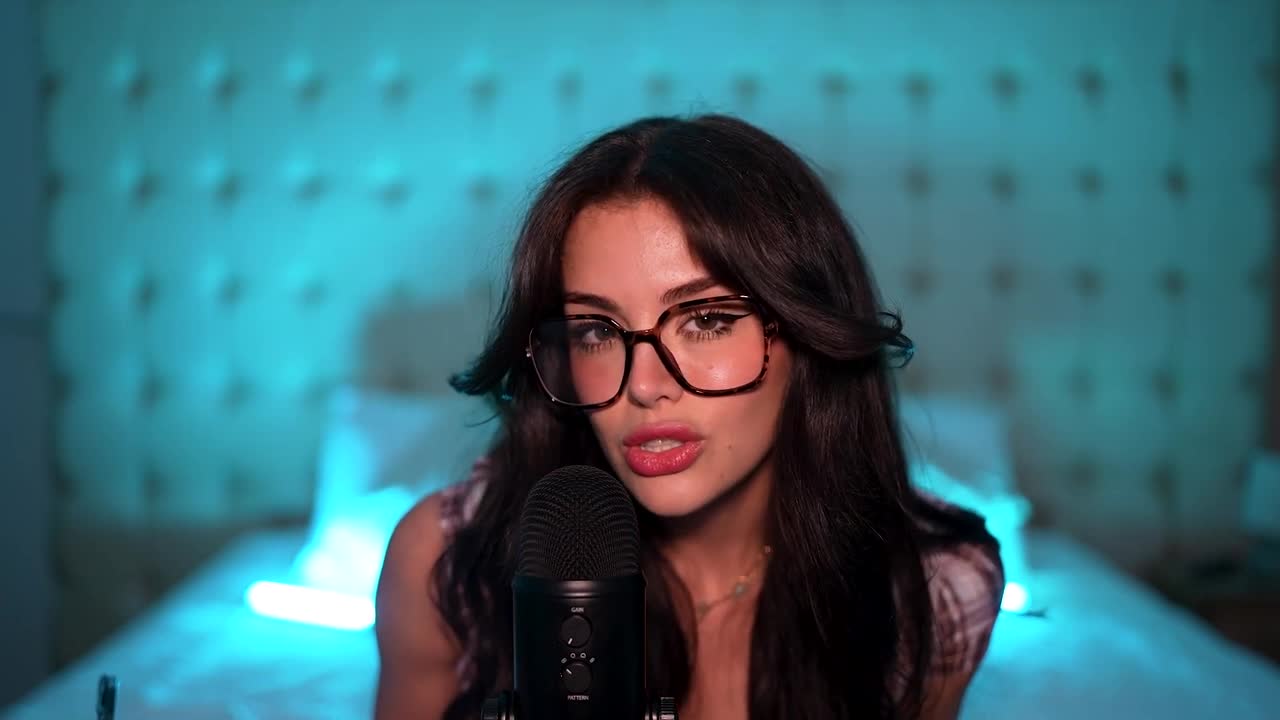 asmr general knowledge quiz... (each question gets harder)