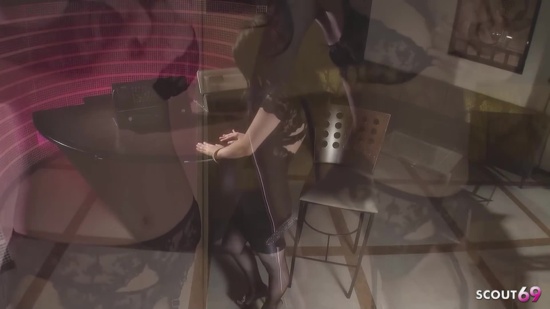 ASIAN SOLO MILF