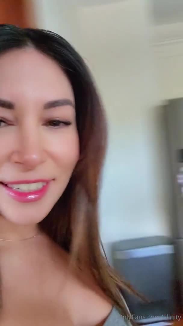 Alinity Oktoberfest Strip Tease PPV Onlyfans Ed A