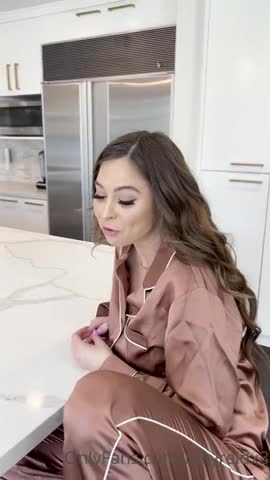 Riley Reid Kitchen Sex Tape Cum On Ass PPV