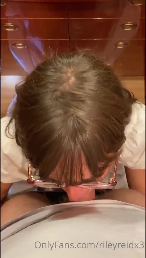 Riley Reid Nerdy Blowjob Sex Tape A1bc