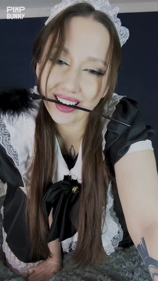 Maid Elle Lin Polishes Her Dildo With Her Mouth - Blowjob, 4K, Costume, Brunette, Brunette Blowjob, Dildo, Solo, Solo Dildo, Maid, Maid Dildo, Cum, Fake Cum, Tattoos, Teasing, Roleplay