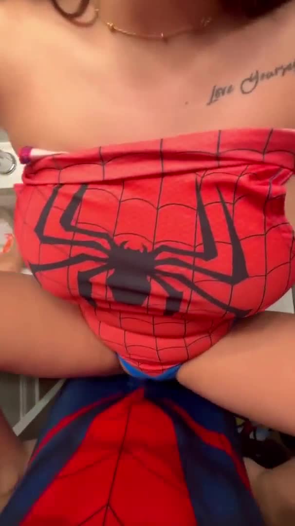 Sariixo Nude Spider Girl Bathroom Fuck A1