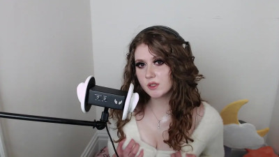 Curvy girl dirty talks and wet cock licking