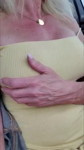 Reba Fitness Pussy Touching In Cars