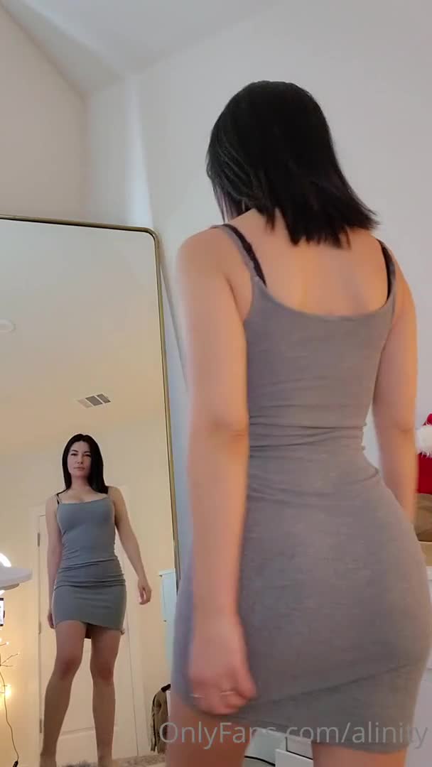 Alinity Pussy Tease Strip Onlyfans S