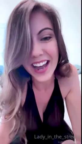 Lady In The Streets Livestream Masturbation