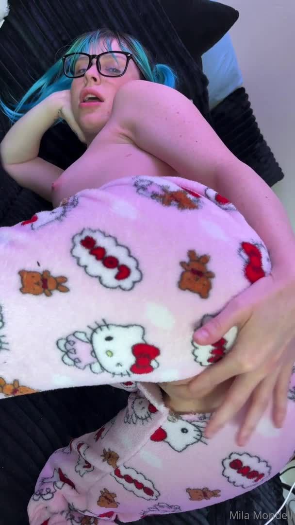 Milamondell Ripped Pajamas Creampie - Blowjob, Sex, Small Tits, Blue Hair, Glasses, White, White Pussy, Pajamas, Doggy Style, Creampie